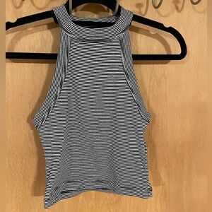 #184- PULL&BEAR-stripped tank